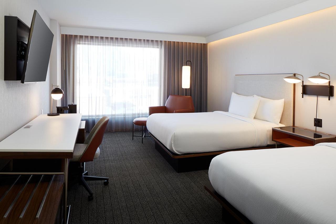 فندق Courtyard Montreal Midtown المظهر الخارجي الصورة